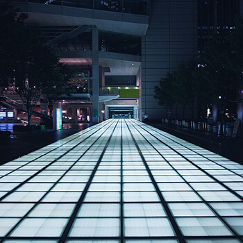 Materace sprężynowe: Komfort i wsparcie dla zdrowego snu